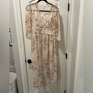 Vici Sheer Cream & Blush Floral Kimono or Swim Coverup Size Small